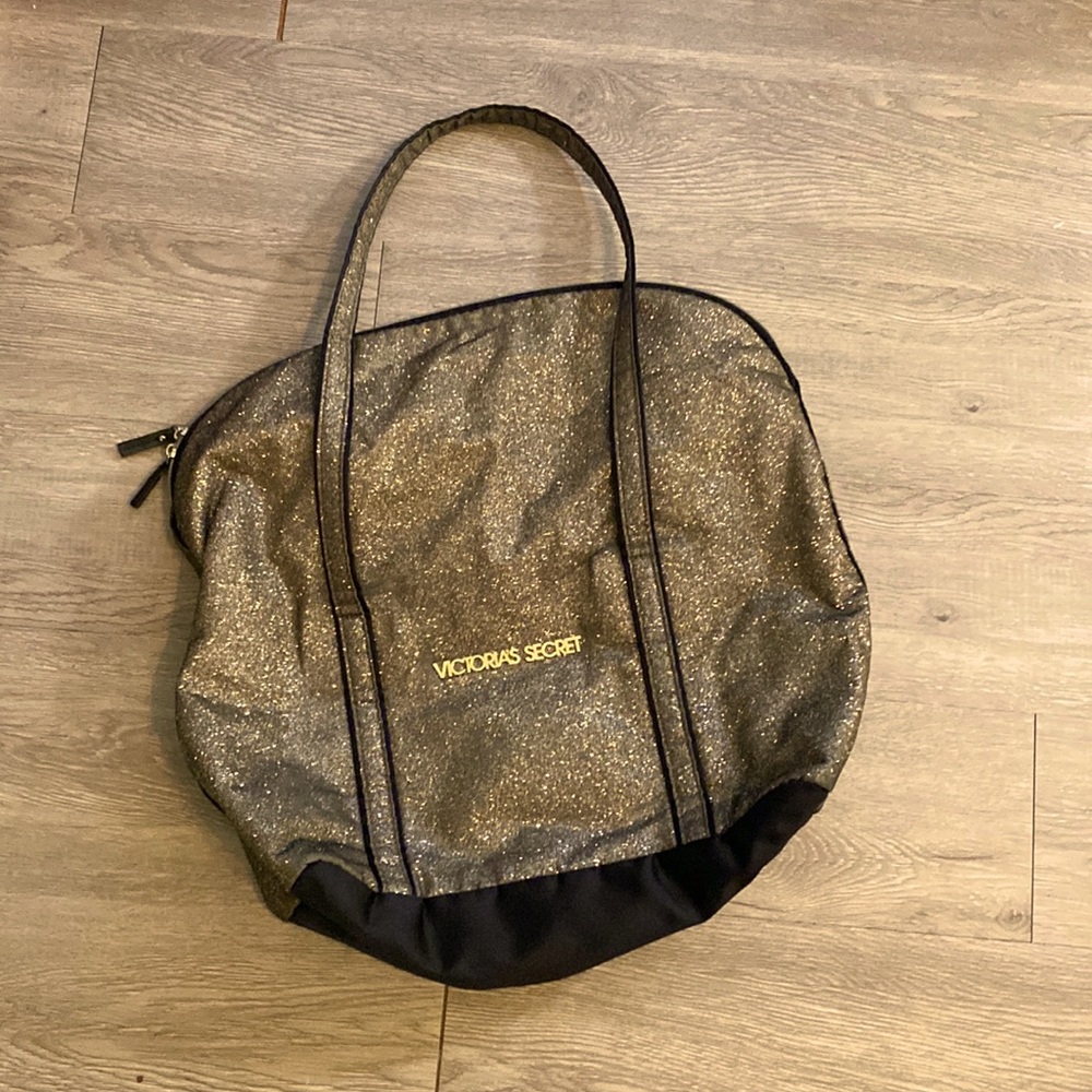 Victoria Secret weekend bag